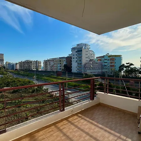 Ak Apartment *